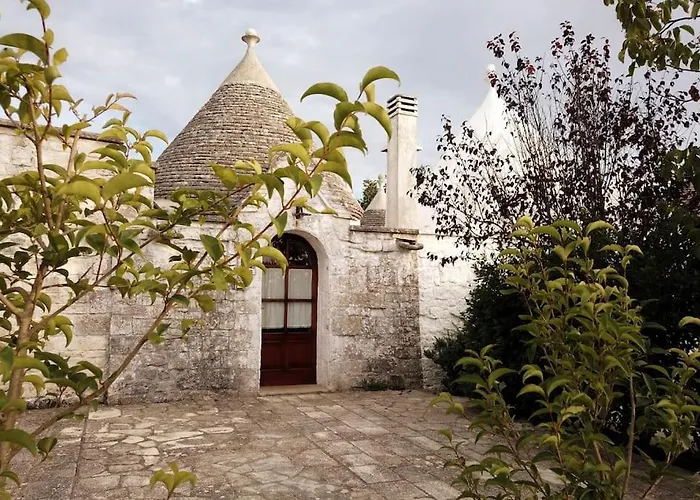 Trulli Di Nonno Stefano